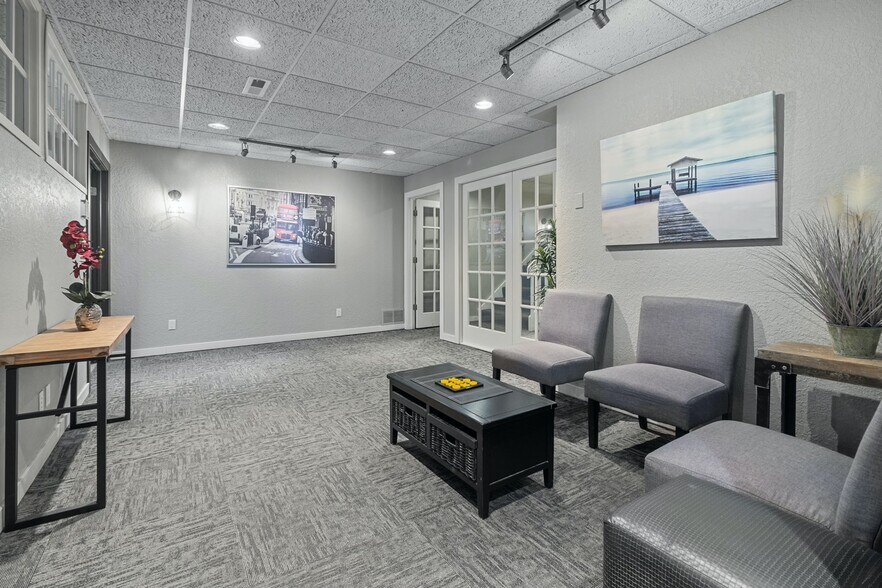 More Photos Of 4320 Spring Creek Rd, Rockford Office For Lease