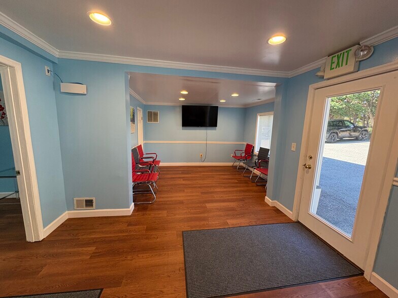 More Photos Of 808 Baltimore Pike, Bel Air Medical For Sale