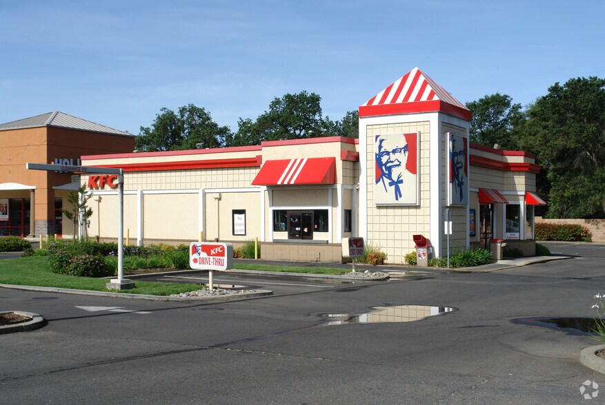 More Photos Of , Fair Oaks General Retail For Sale