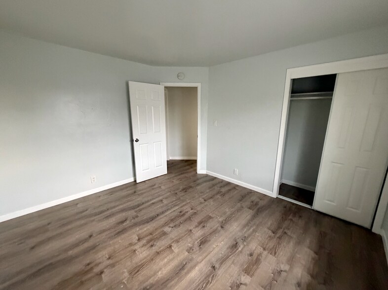 More Photos Of 1533 Julia St, Berkeley Multifamily For Sale