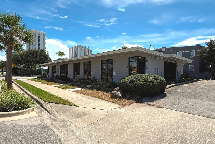 Primary Photo Of 430 Oakridge Blvd, Daytona Beach Office For Sale