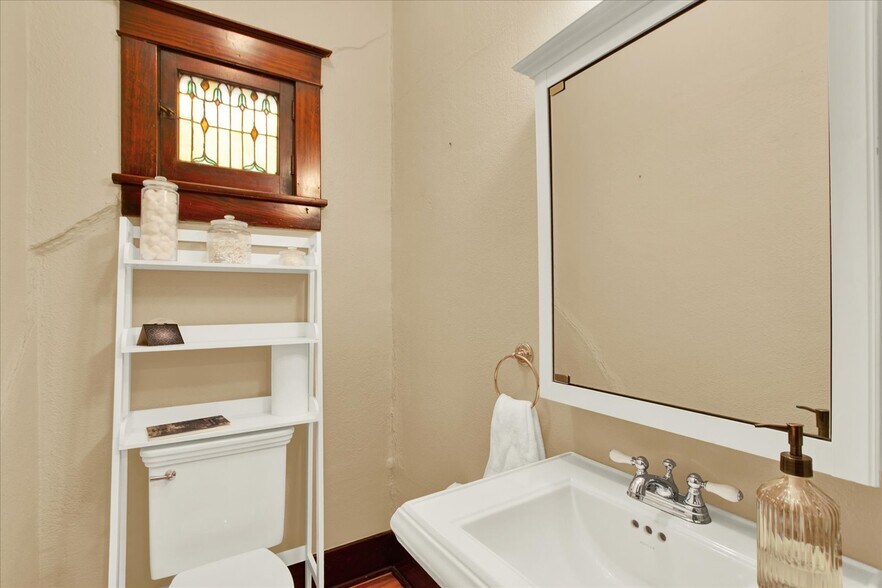 More Photos Of 4454 Tennyson St, Denver Office For Lease