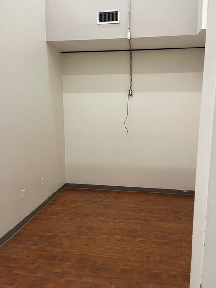 More Photos Of 5830 S Sherwood Forest Blvd, Baton Rouge Freestanding For Lease