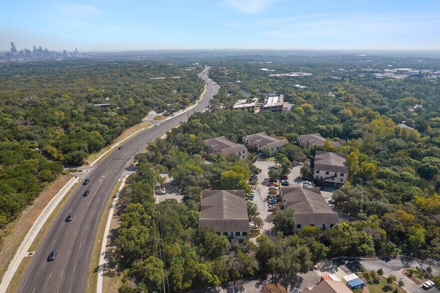 More Photos Of 4407 Bee Caves Rd, West Lake Hills Office Residential For Lease