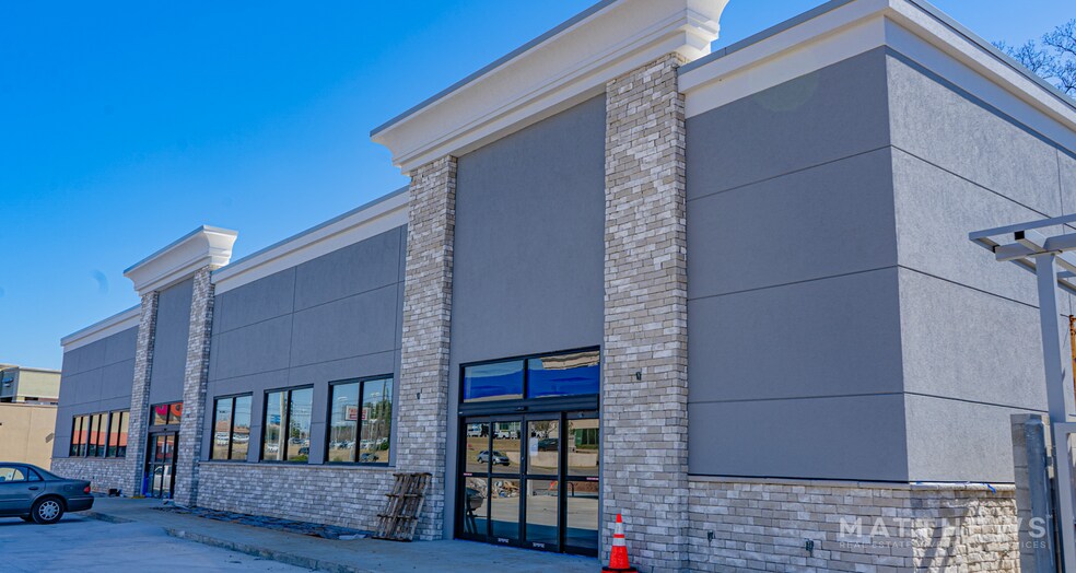 Primary Photo Of 2010 Cobbs Ford rd, Prattville Freestanding For Sale