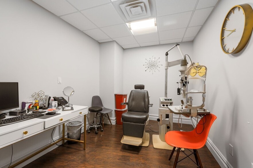 More Photos Of 9 Prospect Park W, Brooklyn Apartments For Sale