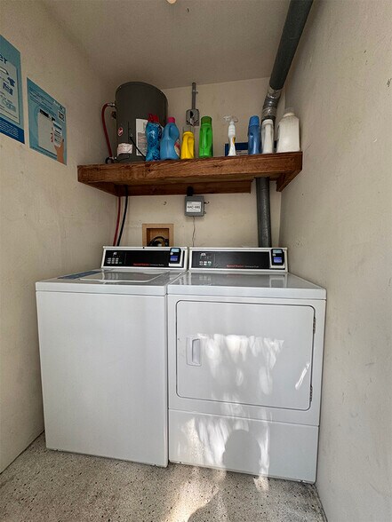 More Photos Of 1030 N Victoria Park Rd, Fort Lauderdale Apartments For Sale