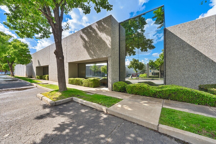 Primary Photo Of 3298 Monier Cir, Rancho Cordova Warehouse For Sale
