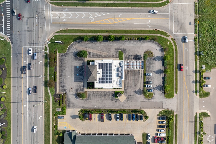 More Photos Of 8115 Highland Pointe Dr, West Chester Bank For Sale