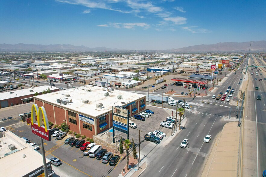 More Photos Of 7100 E Gateway Blvd, El Paso General Retail For Lease
