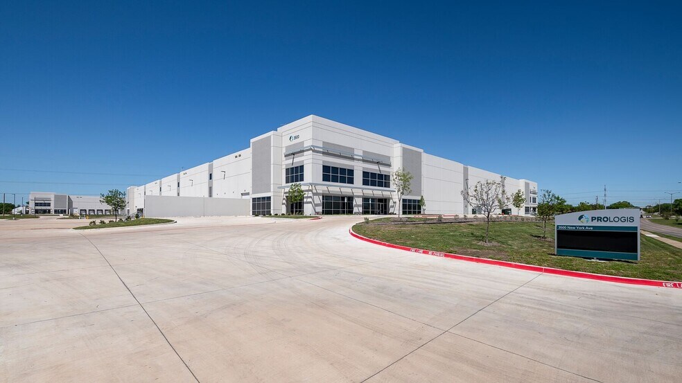 More Photos Of New York Ave, Arlington Unknown For Lease