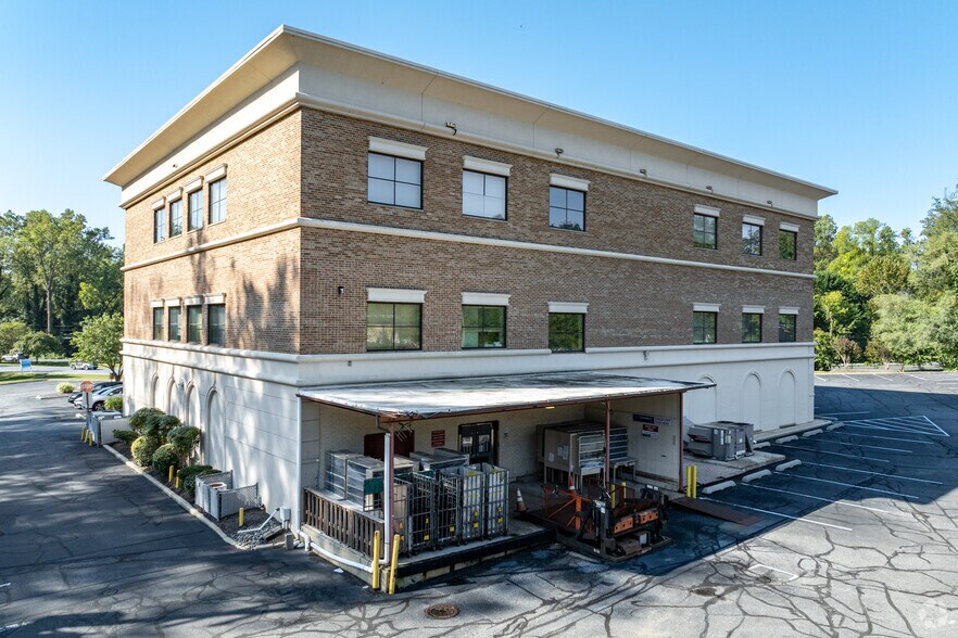 More Photos Of 1521 Ritchie Hwy, Arnold Office For Lease