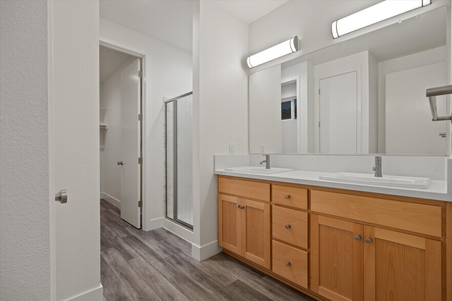 More Photos Of 2217 Tapia Way, Chico Apartments For Sale