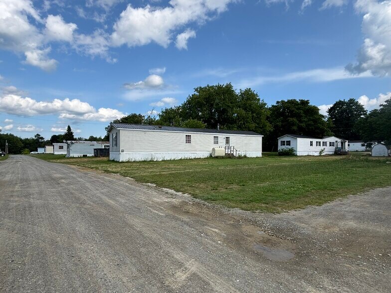 More Photos Of 344 Main St, Corinth Manufactured Housing Mobile Home Park For Sale
