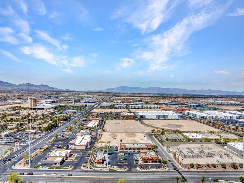 More Photos Of 8530 W Warm Springs Rd, Las Vegas Restaurant For Lease