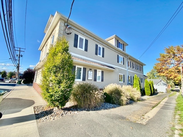 More Photos Of 190 Pulaski Ave, Sayreville Medical For Lease