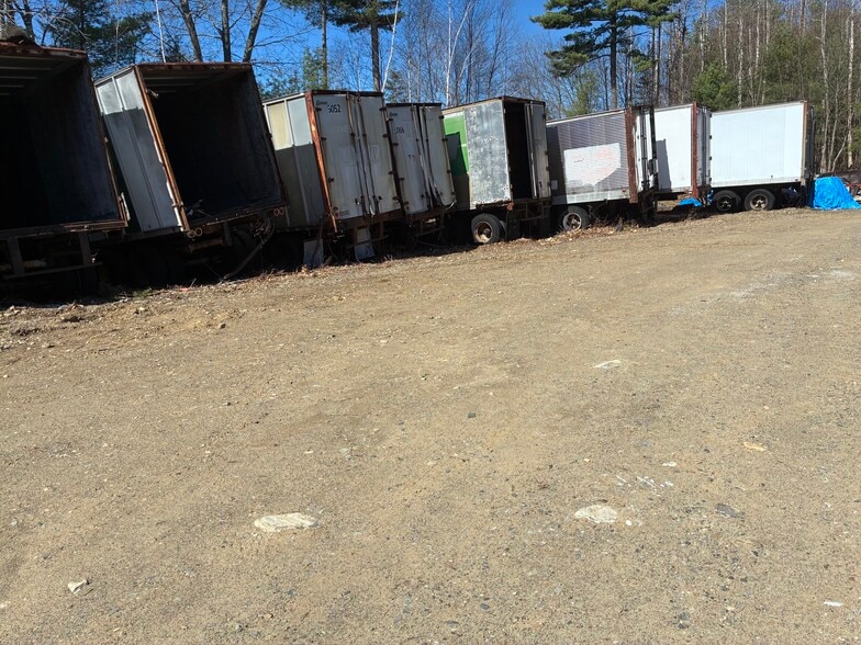Primary Photo Of 185 Lafayette Rd, North Hampton Warehouse For Lease