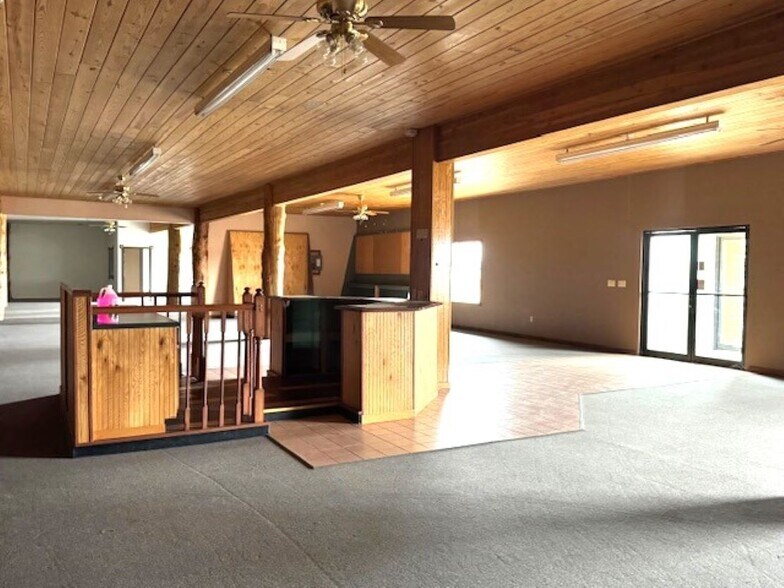 More Photos Of 17602 Highway 145, Dolores Warehouse For Sale