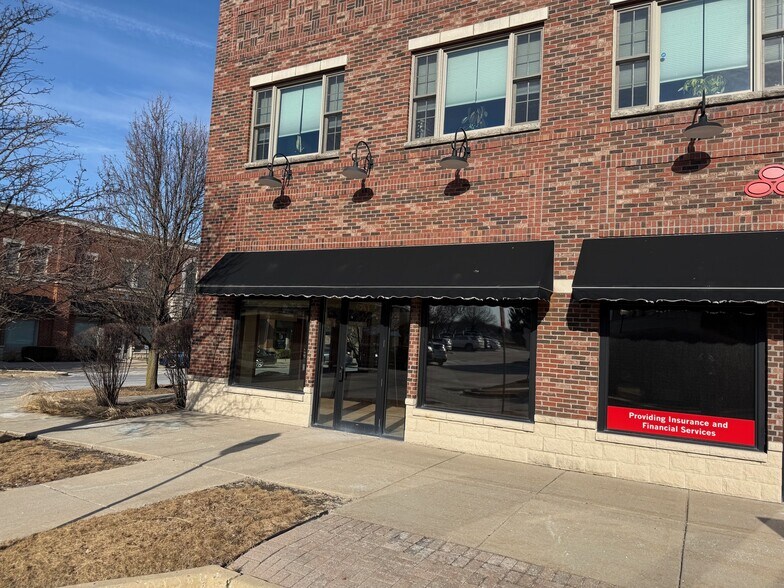 More Photos Of 40W310 Lafox Rd, St Charles Medical For Sale