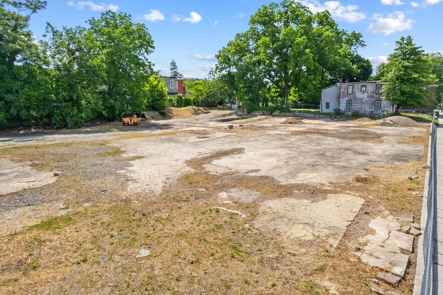 More Photos Of 5414-22 W Master St, Philadelphia Land For Sale