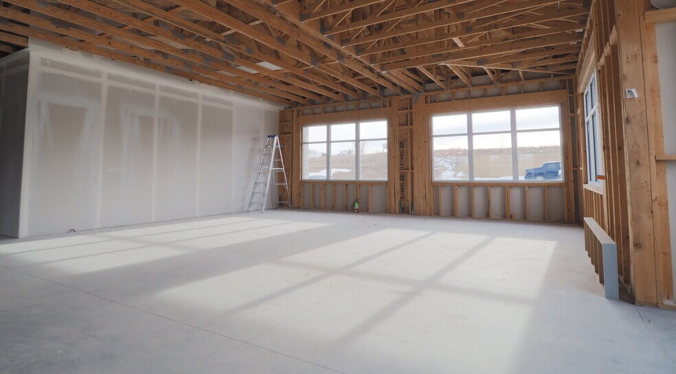 More Photos Of 8035 Eiger Dr, Lincoln Office For Lease