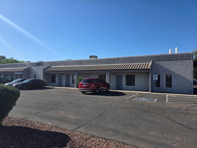 More Photos Of 3200 S Dodge Blvd, Tucson Unknown For Lease