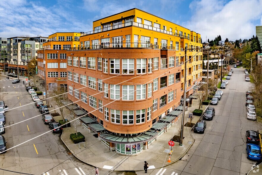 More Photos Of 414 NE 70th St, Seattle Apartments For Sale