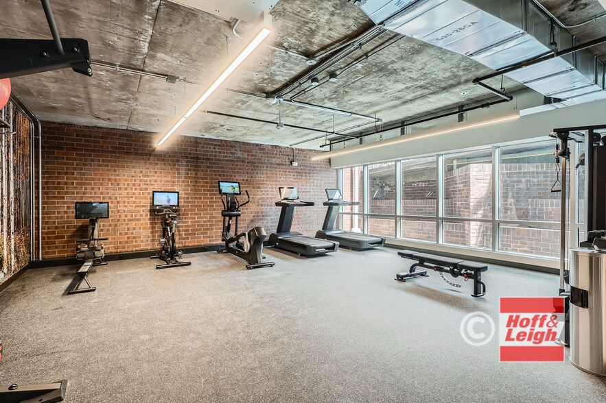 More Photos Of 1873 S Bellaire St, Denver Office For Lease