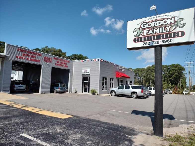 More Photos Of 688 Hwy 70 Otway, Beaufort Freestanding For Lease