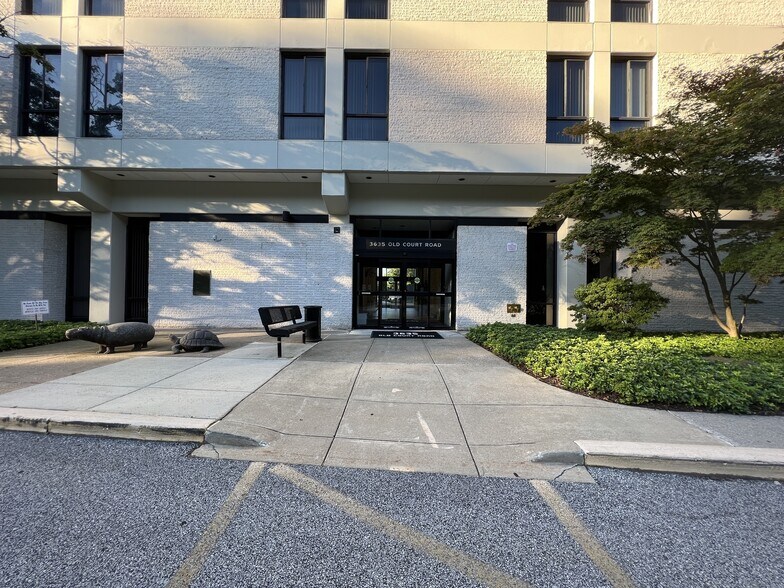 More Photos Of 3635 Old Court Rd, Pikesville Office For Lease