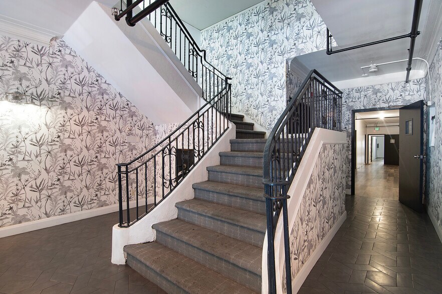 More Photos Of 681 Shatto Pl, Los Angeles Multifamily For Sale