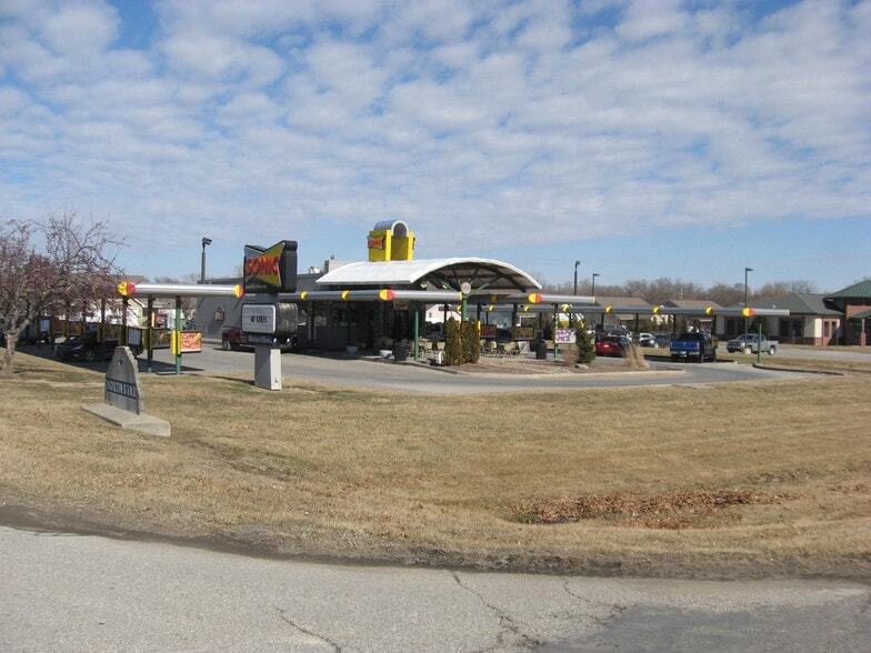 More Photos Of 550 Northstar Ct, Tonganoxie Fast Food For Sale