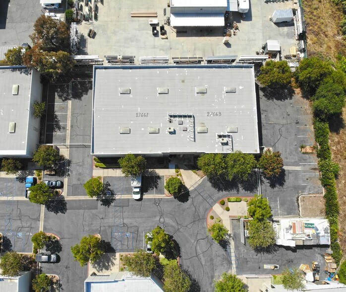 More Photos Of 27661-27663 Commerce Center Dr, Temecula Warehouse For Lease