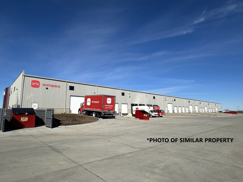More Photos Of 8125 6th St SW, Cedar Rapids Flex For Lease
