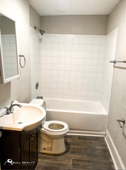 More Photos Of 494 Winton Ter NE, Atlanta Apartments For Sale