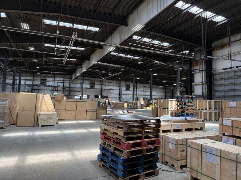 More Photos Of 205 E 2nd Ave, Pine Bluff Warehouse For Lease