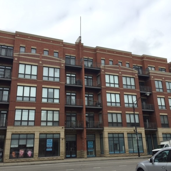 2706 N Halsted St, Chicago, Il 60614 - Retail For Lease 