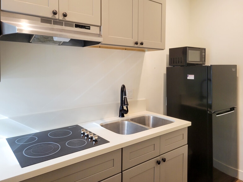 More Photos Of 939 S Wilton Pl, Los Angeles Apartments For Sale