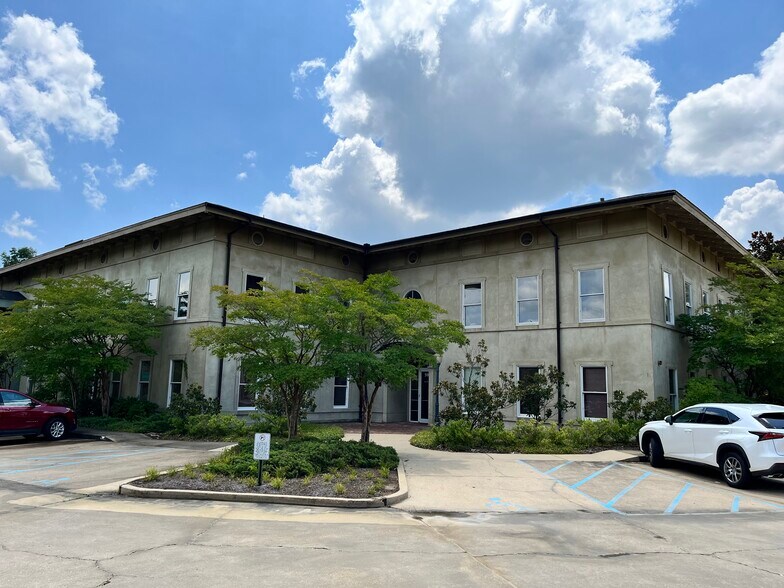 Primary Photo Of 599 Highland Colony Pky, Ridgeland Office For Lease