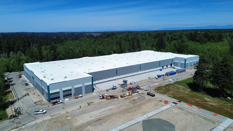 More Photos Of 6933 176th St E, Puyallup Distribution For Lease