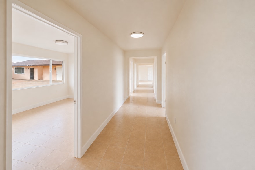 More Photos Of 16012-16020 Juniper St, Hesperia Assisted Living For Lease