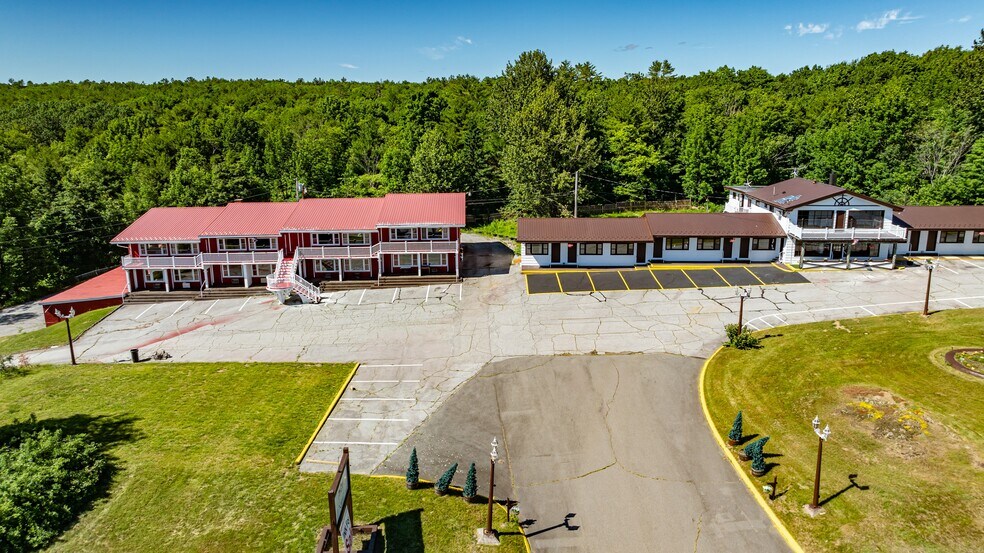 More Photos Of 196 US Route 1, Bucksport Hotel For Sale