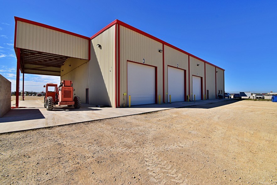 More Photos Of 563 Shale Ln, Pleasanton Warehouse For Sale