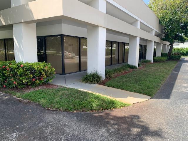 Primary Photo Of 1925 S Perimeter Rd, Fort Lauderdale Medical For Lease