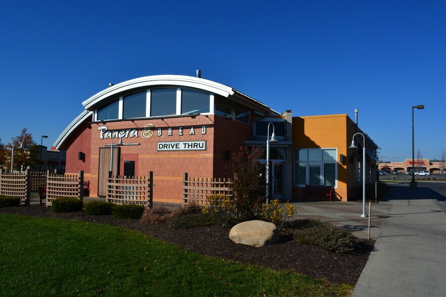 More Photos Of 3815-3873 State Rte 31, Liverpool Unknown For Lease