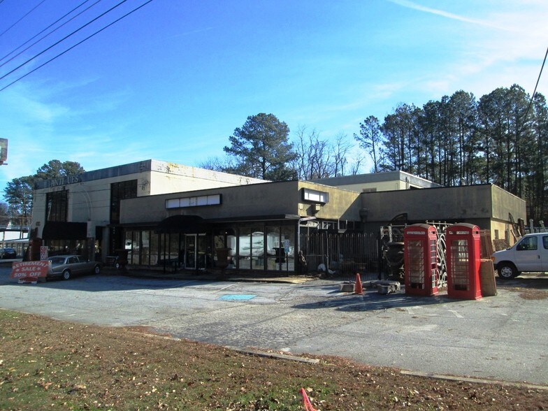 More Photos Of 4783 Peachtree Rd, Atlanta Freestanding For Sale