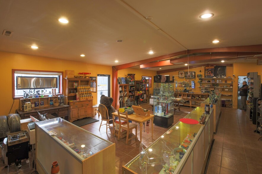More Photos Of 105 Sheridan Blvd, Lakewood Convenience Store For Sale