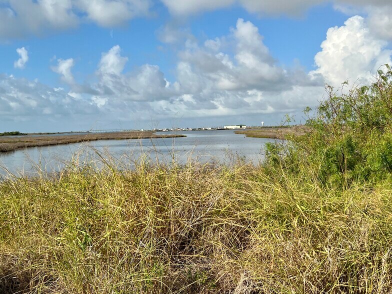 More Photos Of 1603 N State Highway 35, Aransas Pass Land For Sale