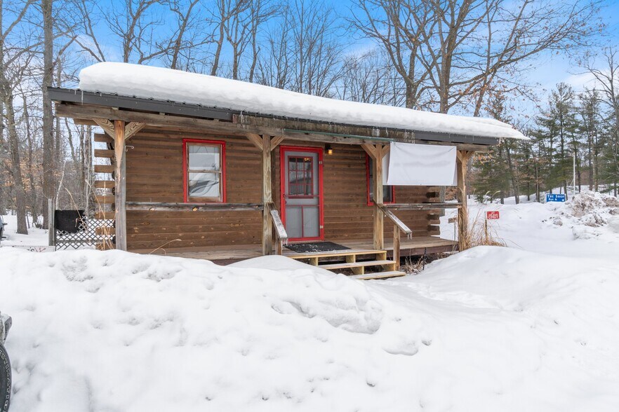 More Photos Of 28407 County Road H, Webster Restaurant For Sale