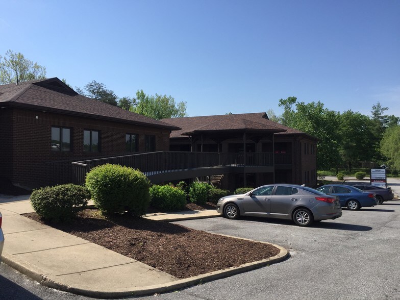 More Photos Of 3825 Leonardtown Rd, Waldorf Office For Lease